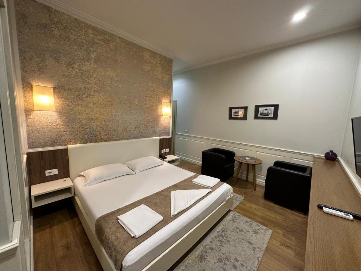 Edisem Hotel Mezez ภายนอก รูปภาพ