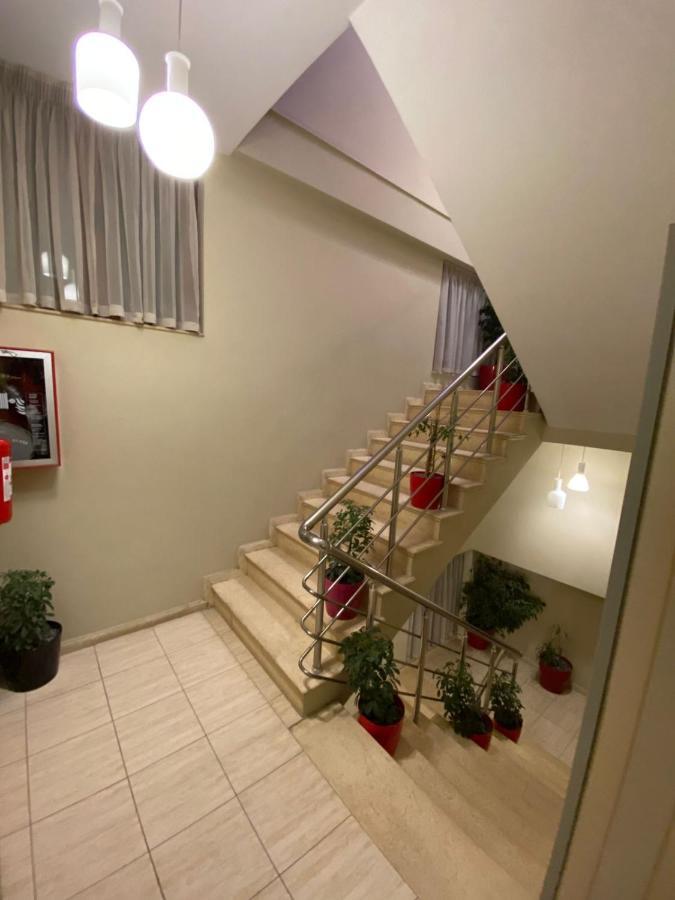 Edisem Hotel Mezez ภายนอก รูปภาพ